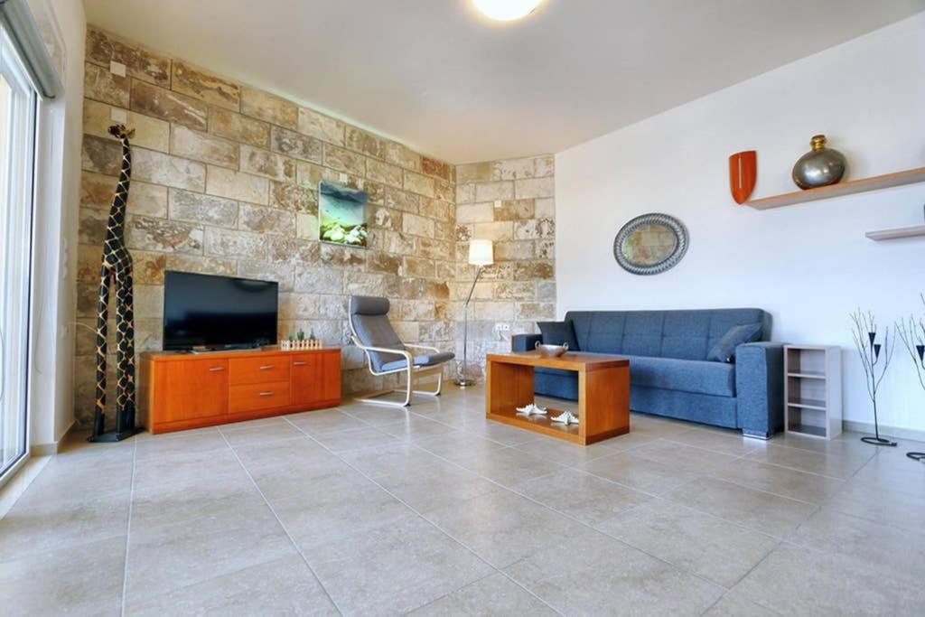 Eleni Sea View Luxury Apartment In Mades Лигария Екстериор снимка